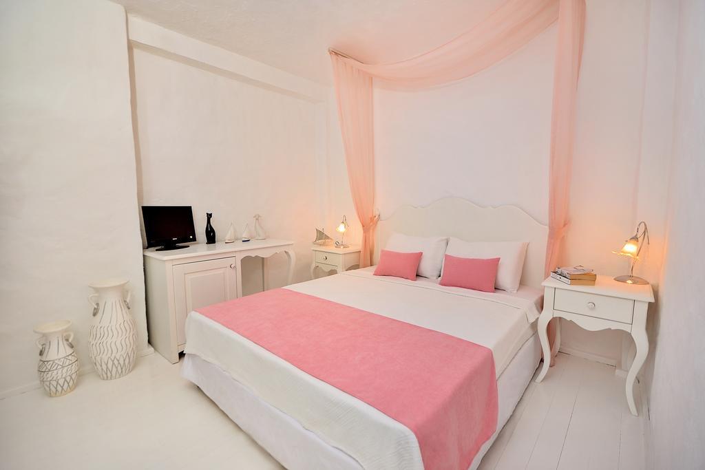 Balambaka Hotel - Alaçatı Luaran gambar