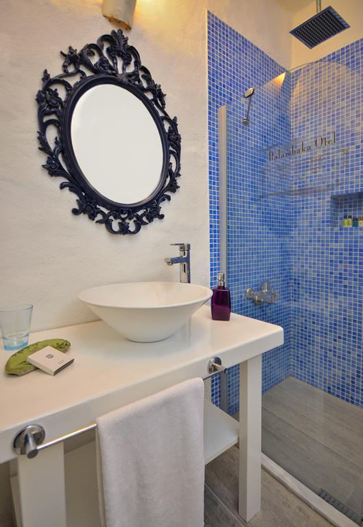 Balambaka Hotel - Alaçatı Luaran gambar