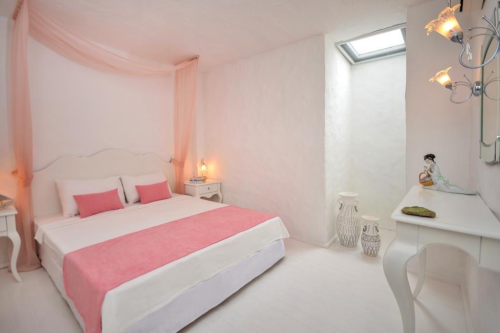 Balambaka Hotel - Alaçatı Luaran gambar